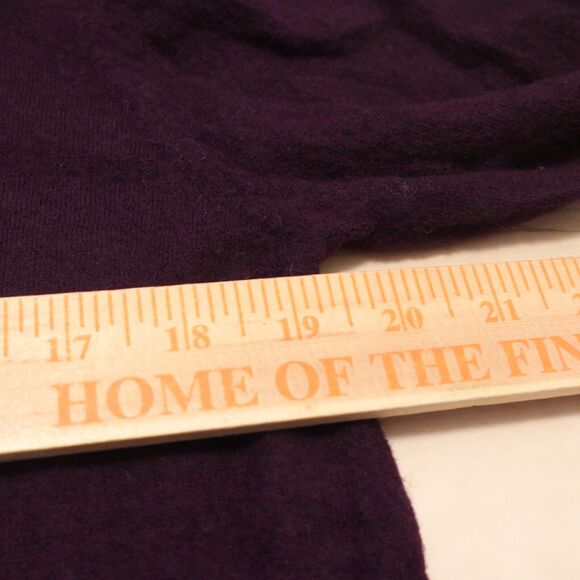 Neiman Marcus Men XL Merino Wool Pullover V-Neck Sweater Modern Fit Purple READ - Picture 6 of 7